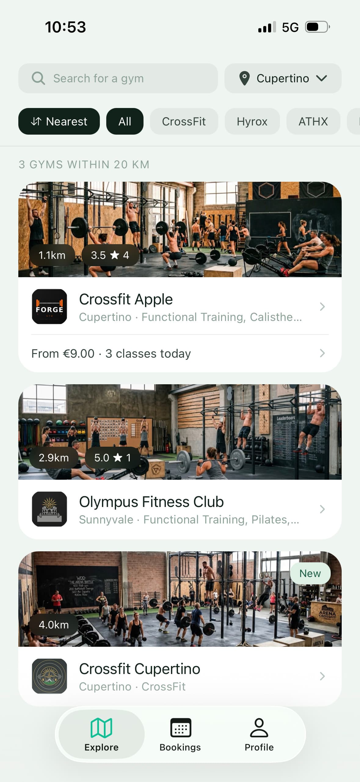 App screenshot: explore gyms nearby