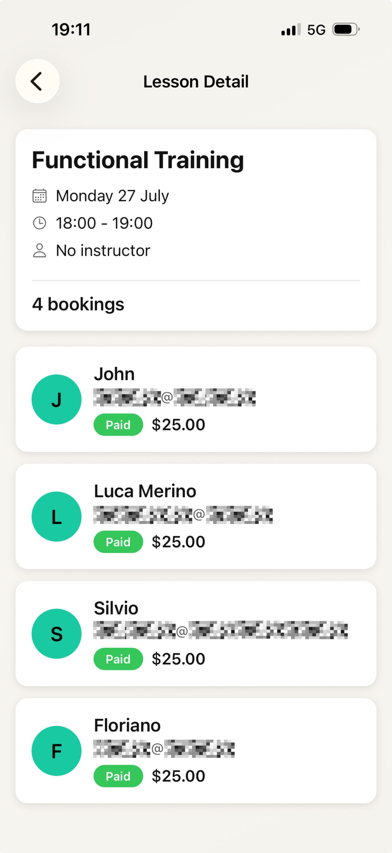 FlexDropin app: class detail with list of bookings and payment status